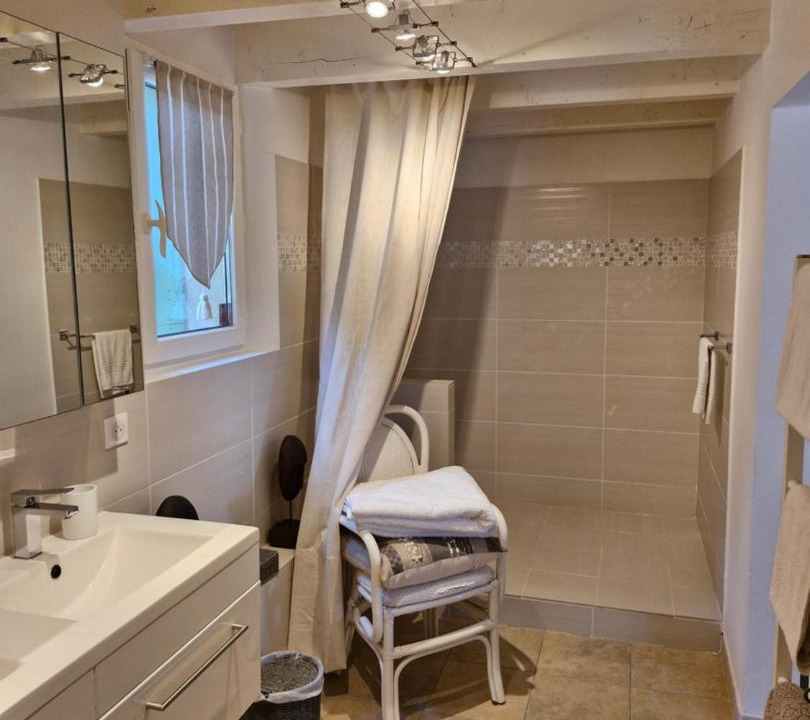 Photo of Bathroom in Castillon-du-Gard