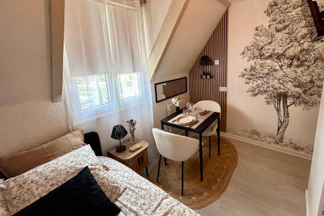 Photo of Bedroom in Bas de Venoix