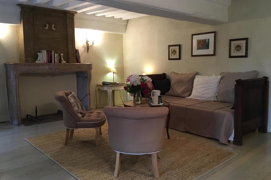 Photo of Others in Givry