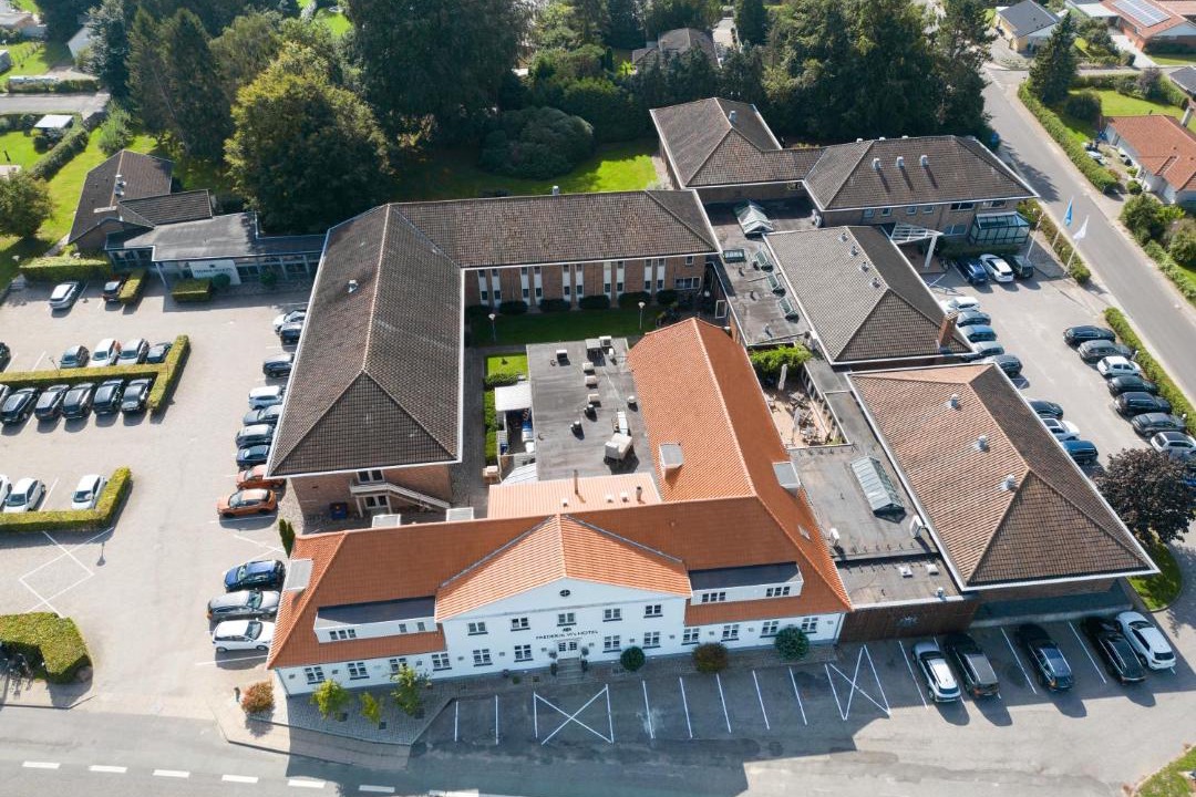 Photo of Buildings in Korup