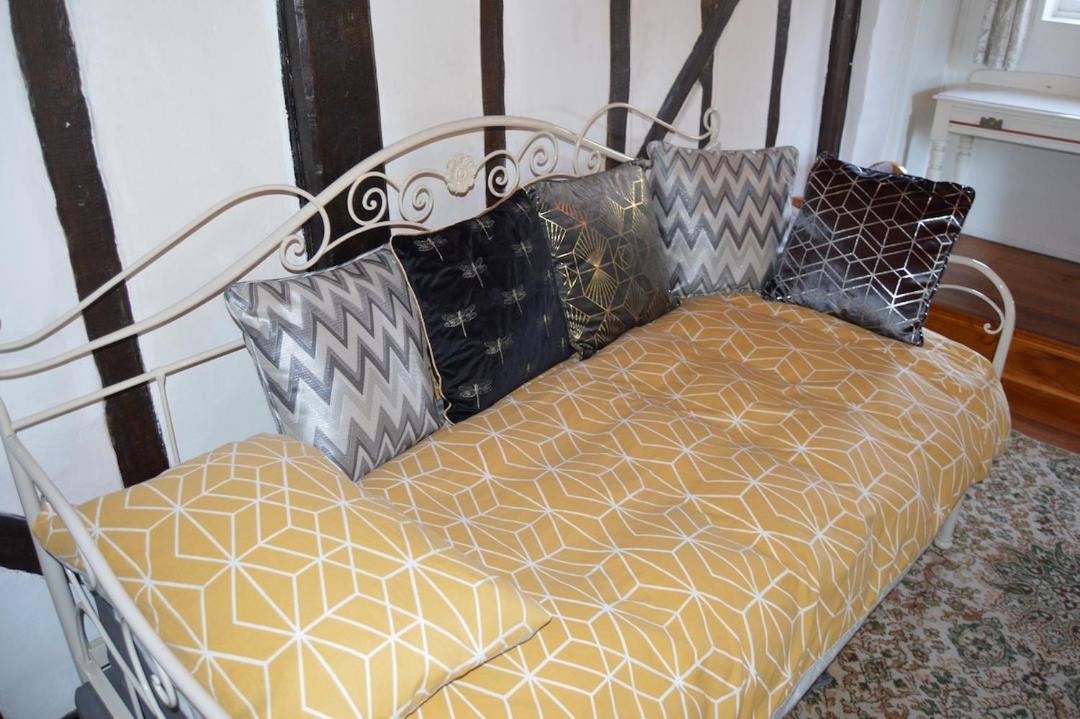 Photo of Others in Palgrave