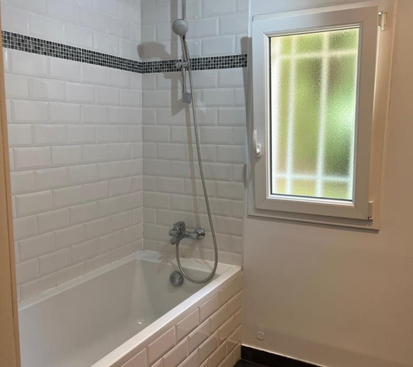 Photo of Bathroom in Pont-l'Eveque