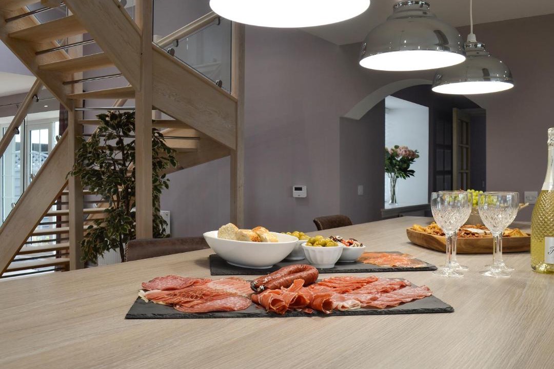 Photo of Others in Mauchline