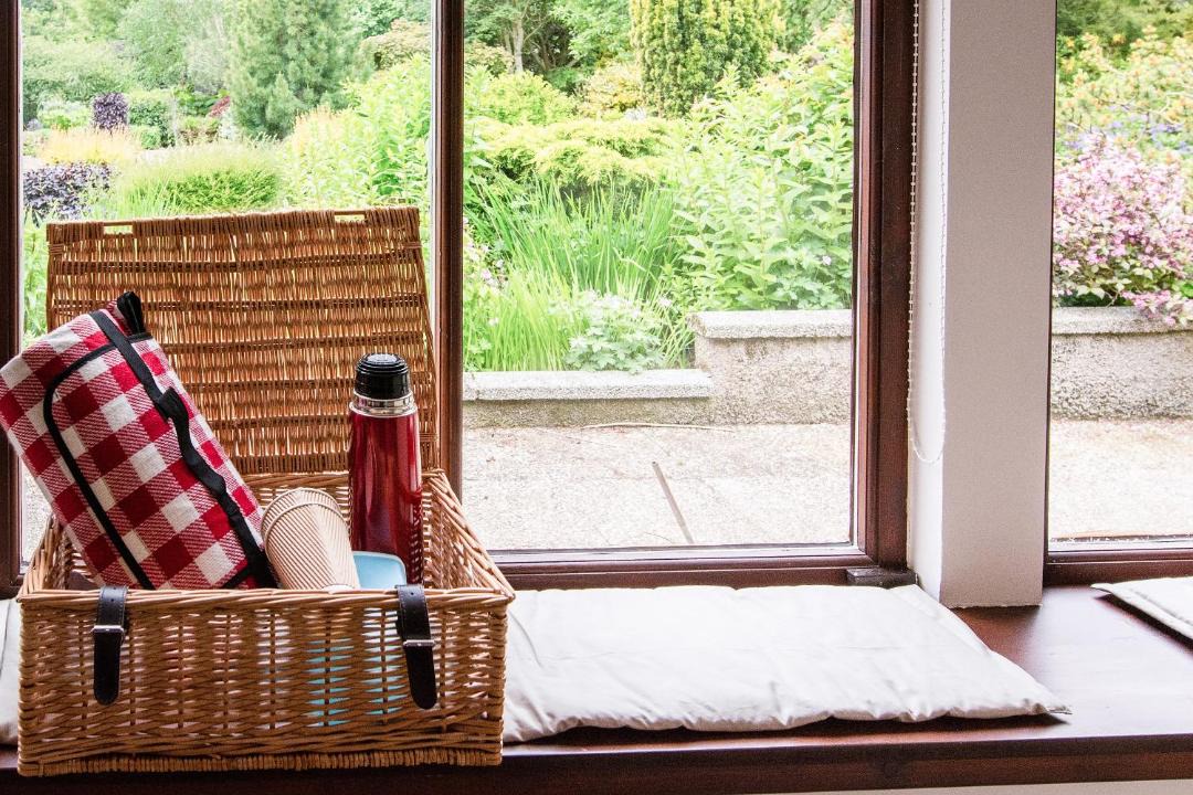 Photo of Others in Maud