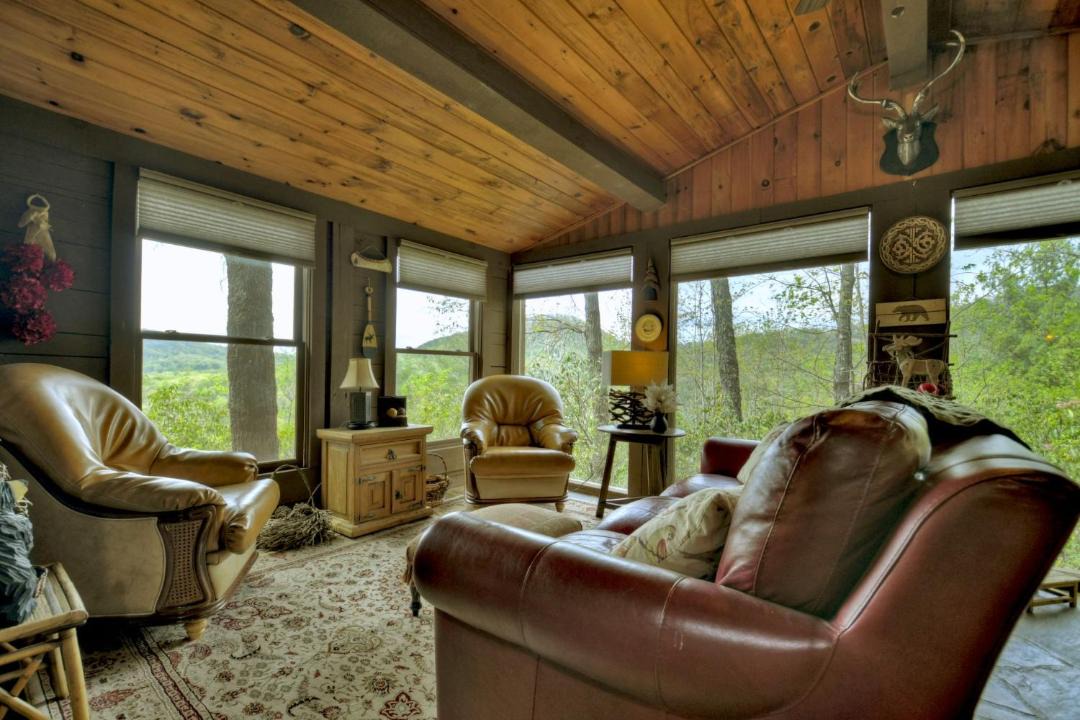 Photo of Others in Mineral Bluff