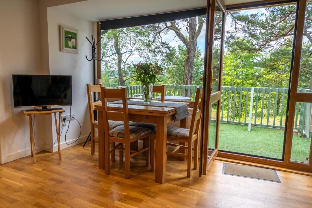 Photo of Others in Linlithgow