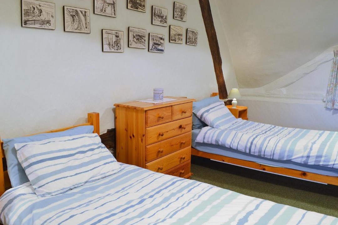 Photo of Others in Collingbourne Kingston