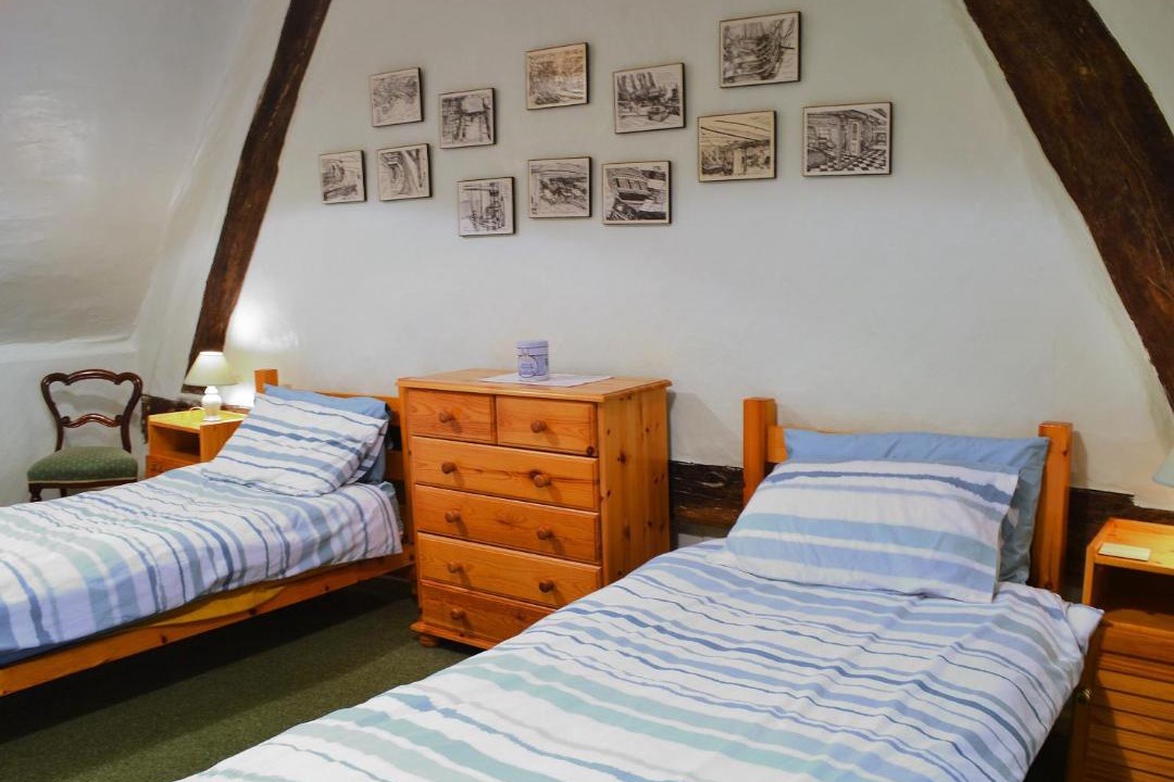 Photo of Others in Collingbourne Kingston