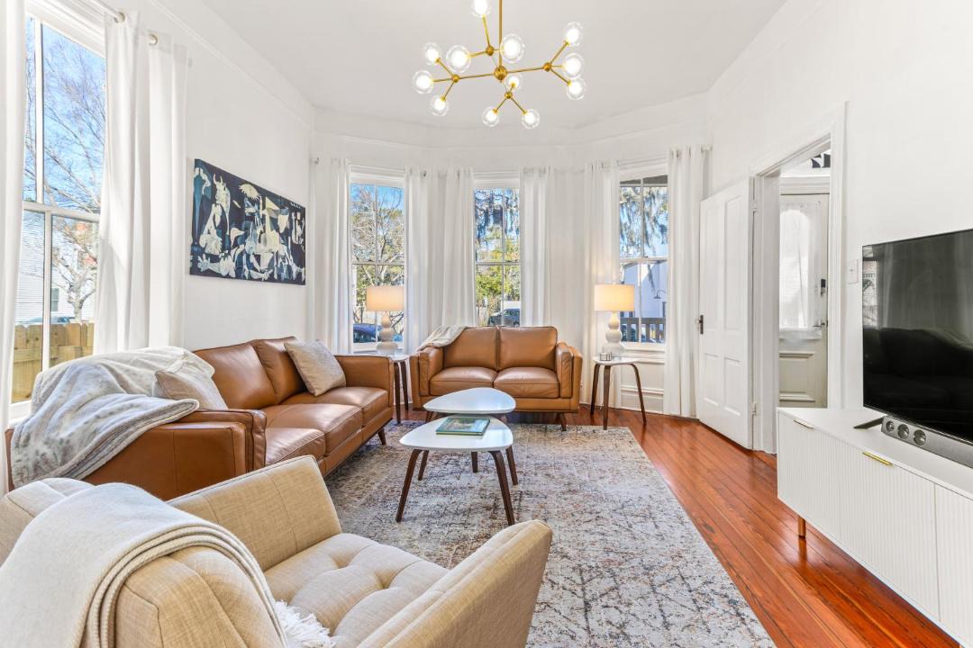 Photo of Others in Thomas Square