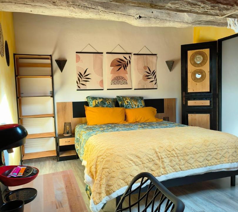 Photo of Bedroom in Val-de-Chalvagne