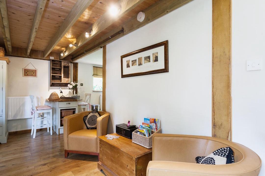 Photo of Others in Burley