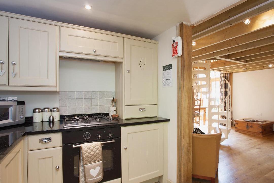 Photo of Others in Burley