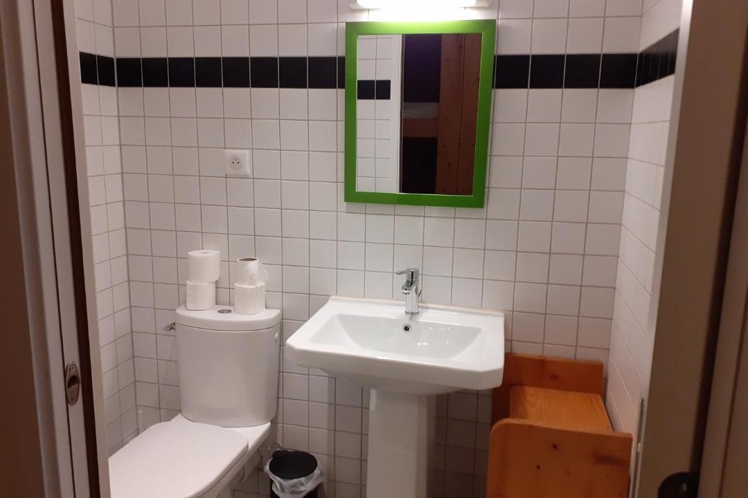 Photo of Bathroom in Nans-sous-Sainte-Anne