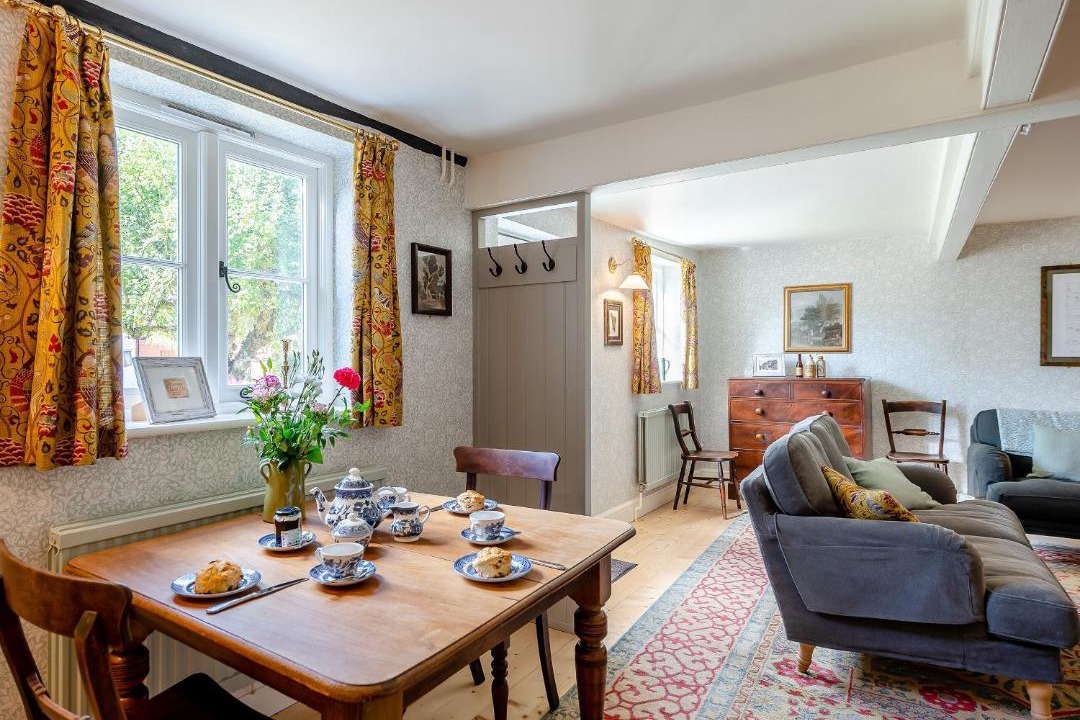 Photo of Others in Diss