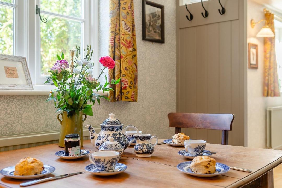 Photo of Others in Diss