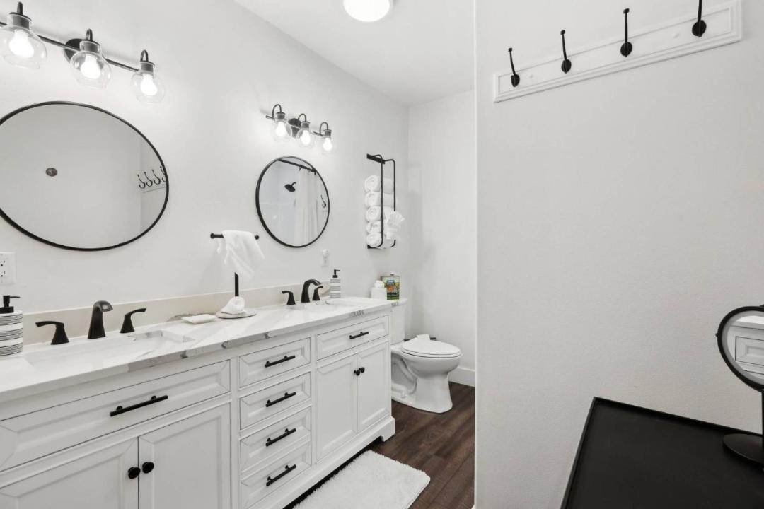 Photo of Bathroom in Amity