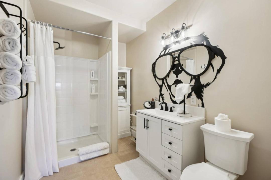 Photo of Bathroom in Amity