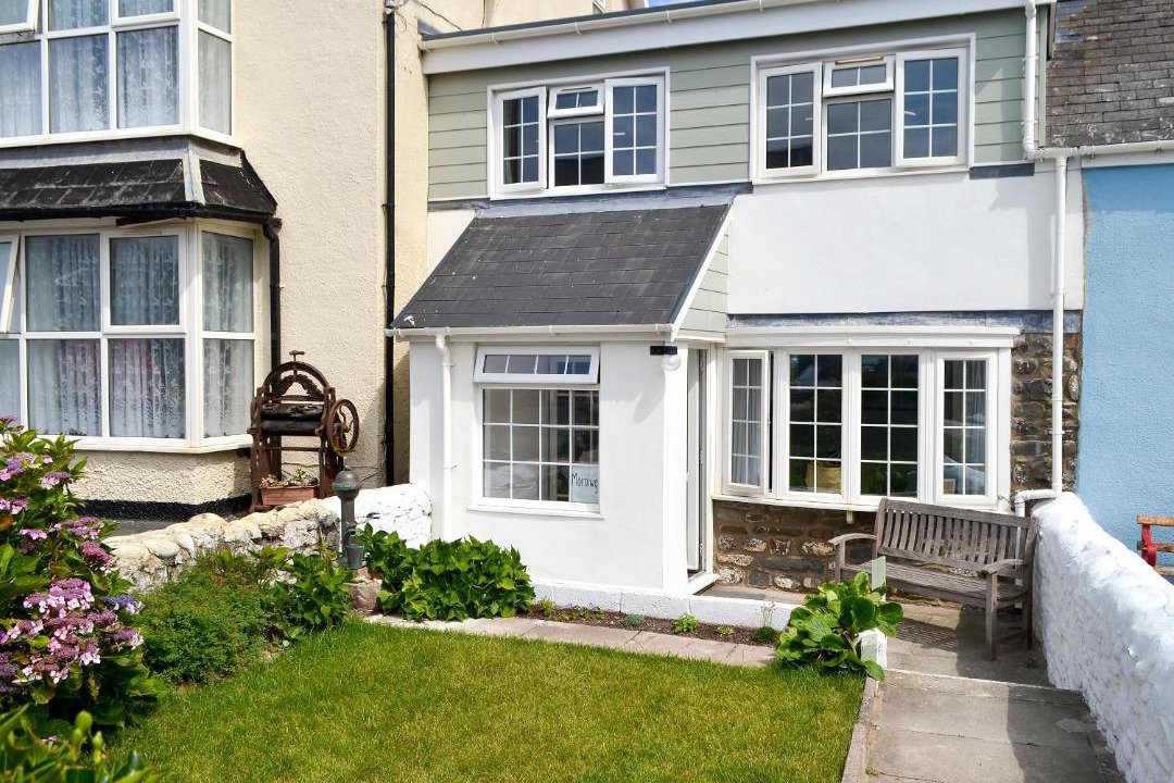 Photo of Others in Borth