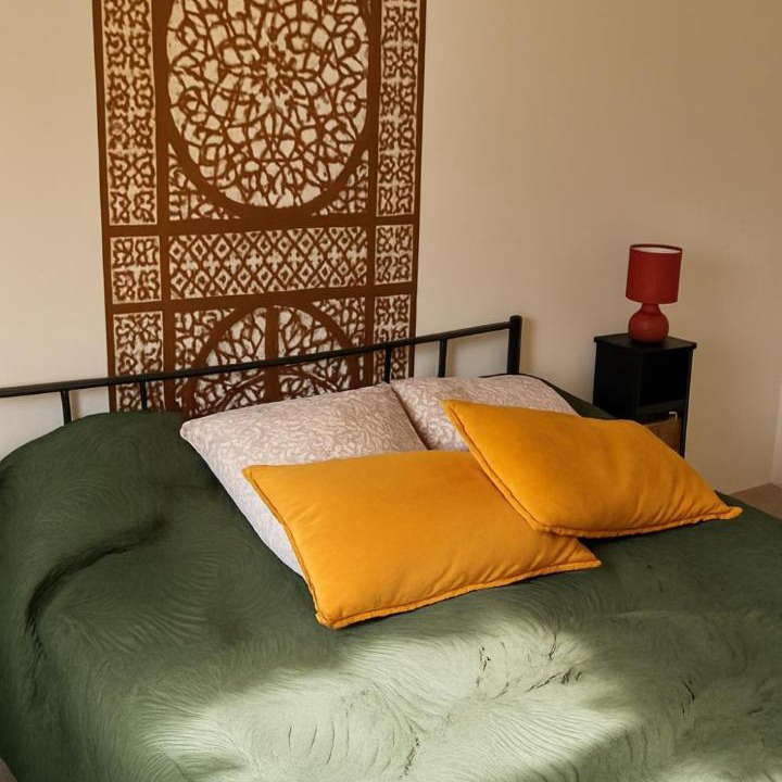 Photo of Bedroom in Jayat