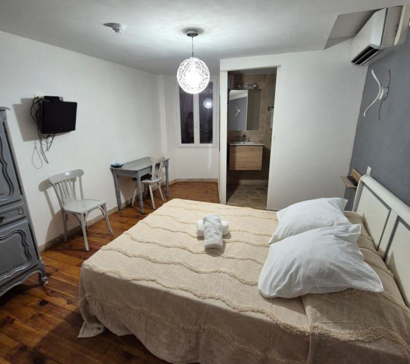 Photo of Bedroom in Sillans-la Cascade