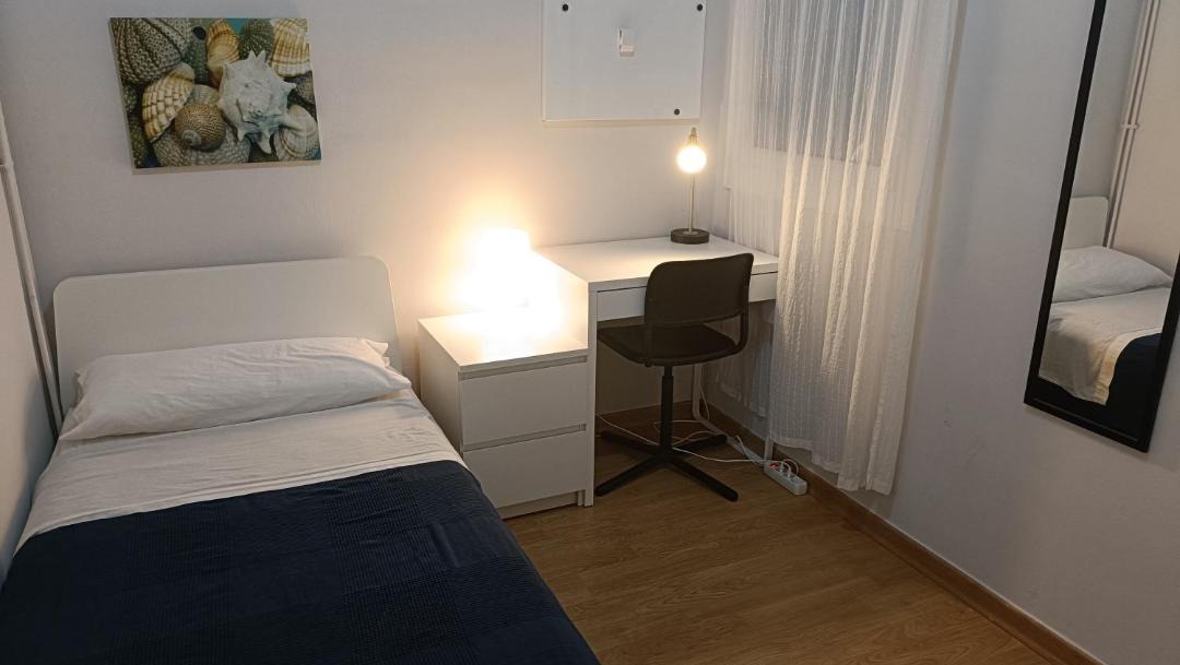 Photo of Bedroom in El Camp de l'Arpa del Clot