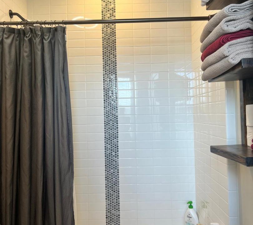 Photo of Bathroom in Rogers Park