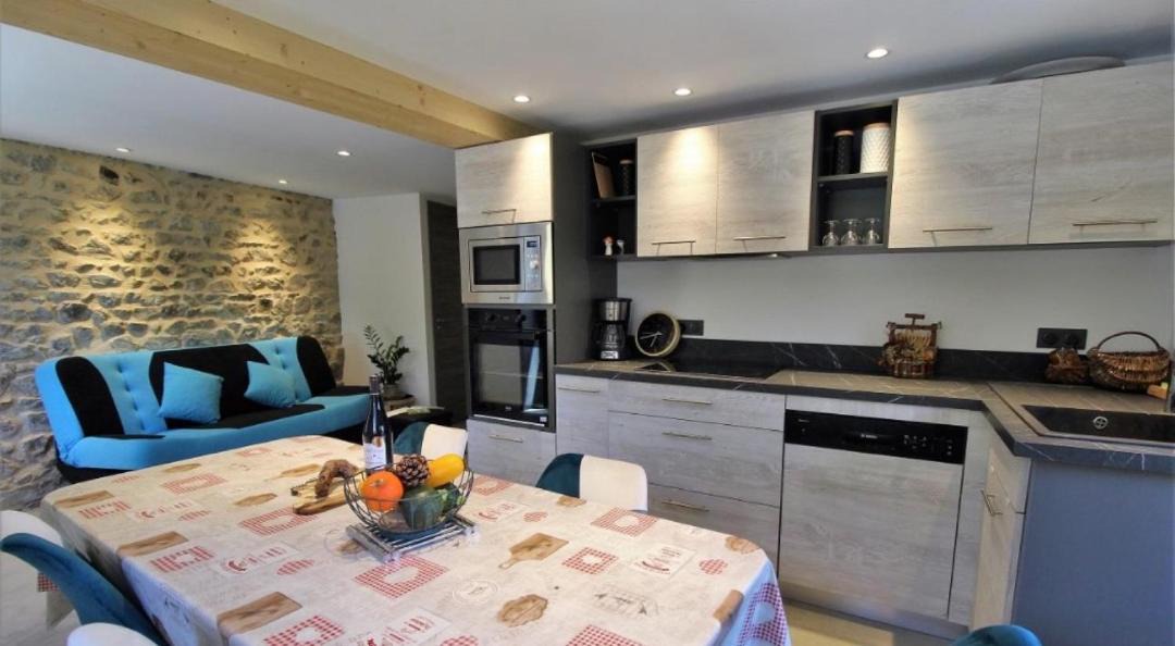 Photo of Kitchen in Beaujeu