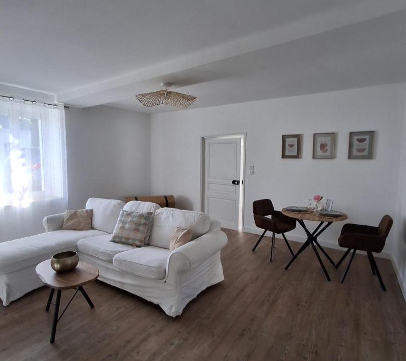 Photo of Others in Longue-Jumelles