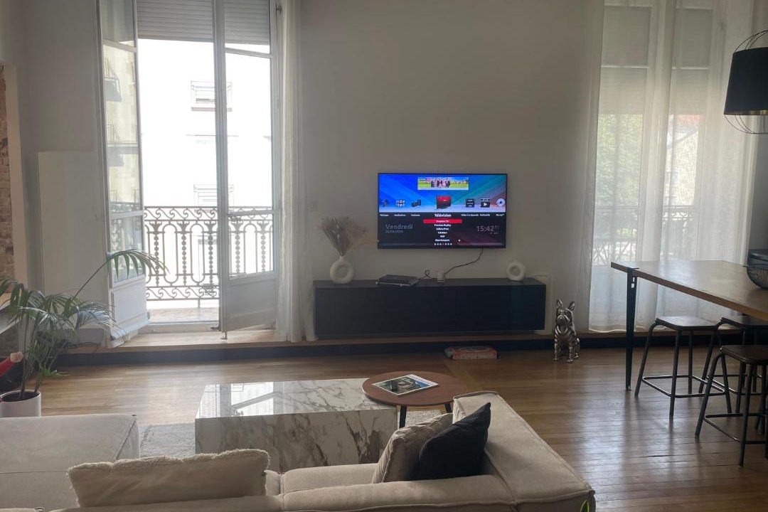 Photo of Livingroom in Grenoble City Centre