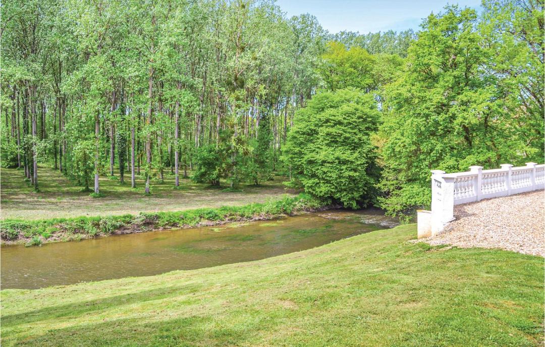 Photo of Others in Ardentes