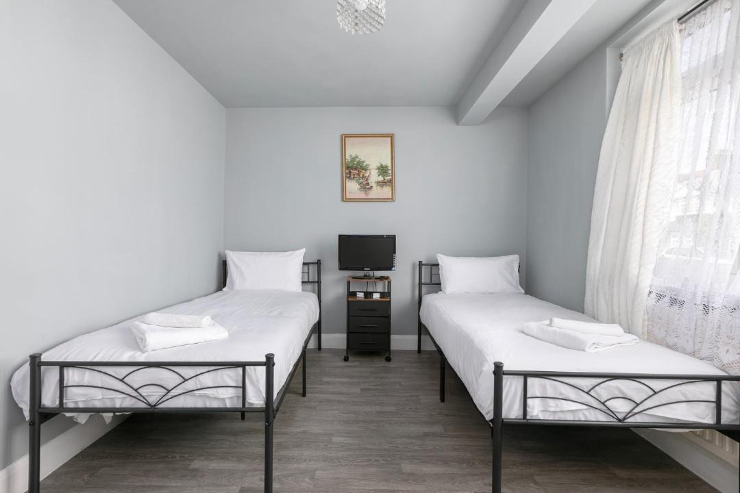 Photo of Bedroom in Haselbury