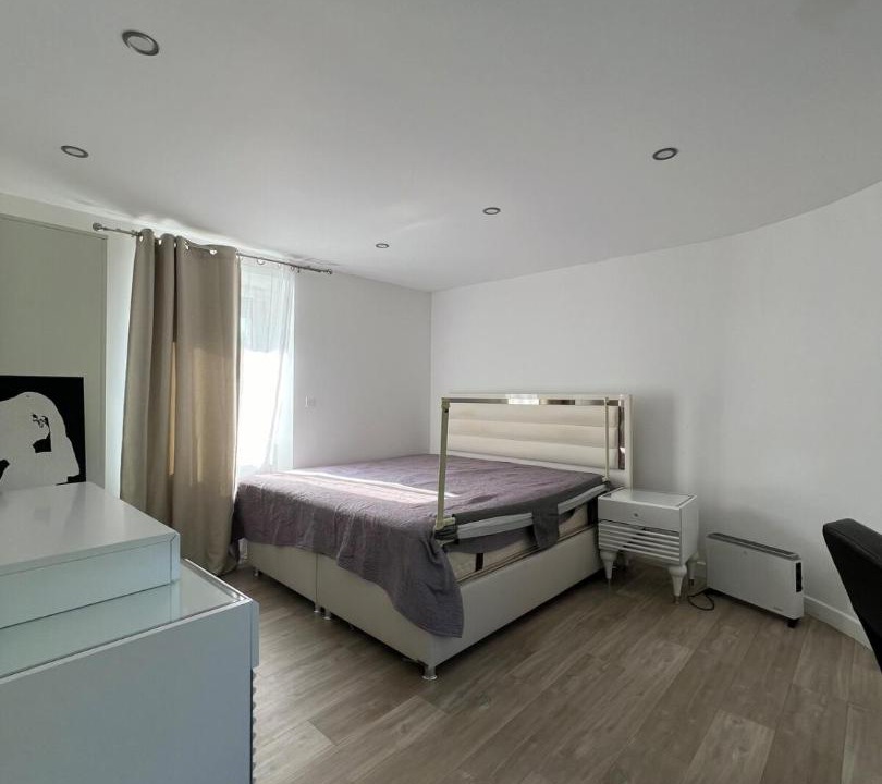 Photo of Bedroom in Arconsat