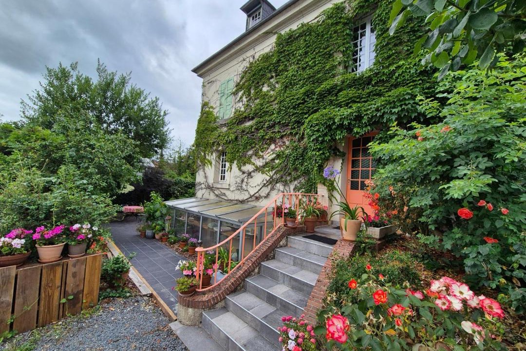 Photo of Others in Lisieux