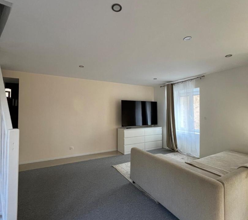 Photo of Others in Arconsat