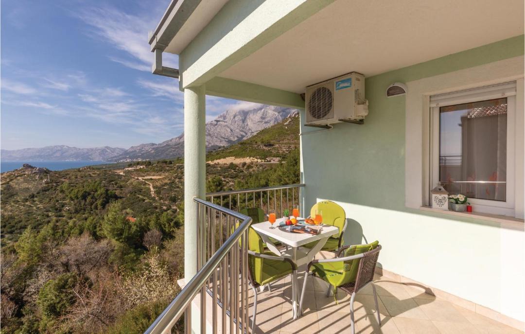 Photo of Patio Balcony in Bratus