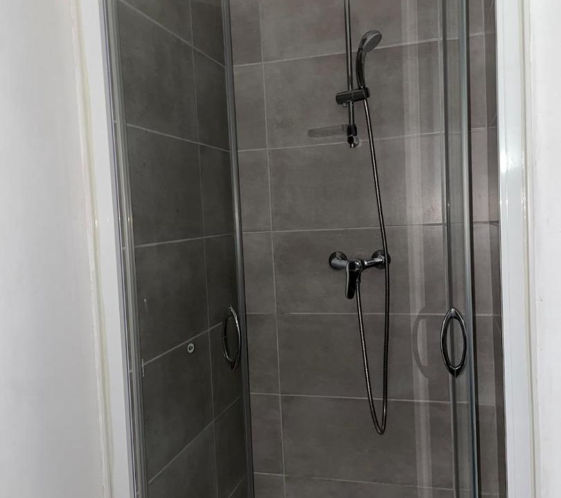 Photo of Bathroom in Carmaux