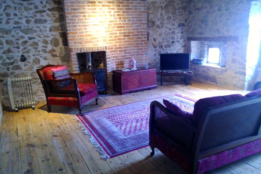 Photo of Livingroom in Cheronnac