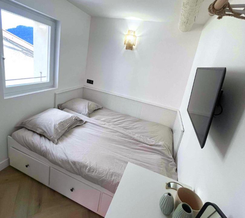 Photo of Bedroom in Bagnols-en-Foret