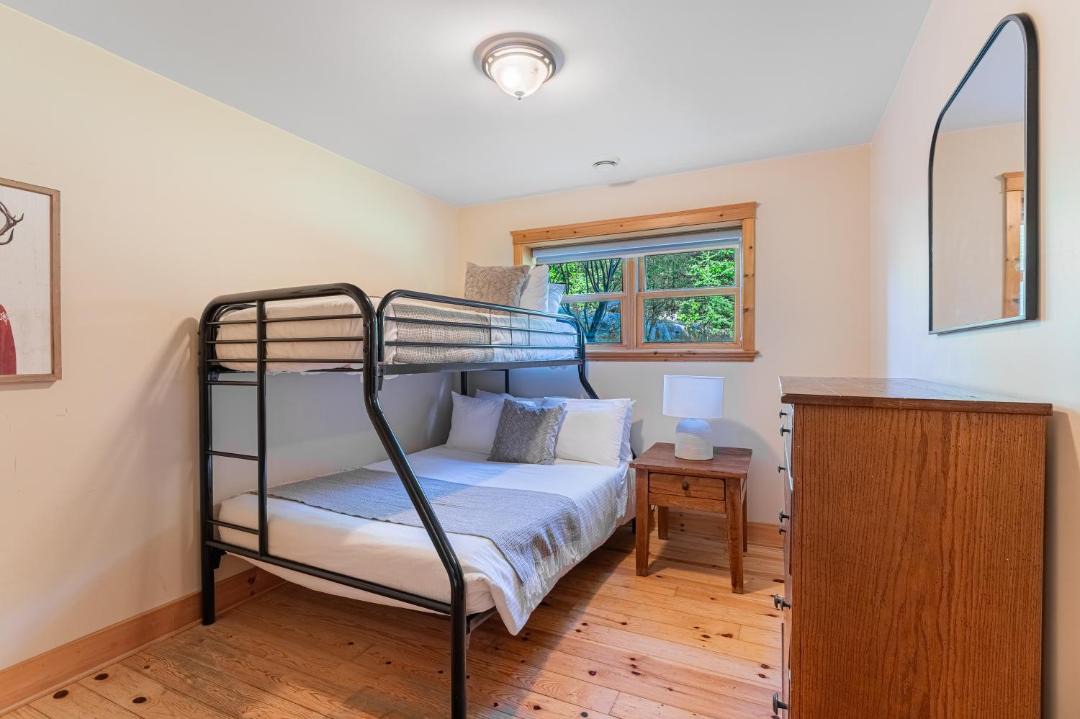Photo of Bedroom in Fiddler Lake Resort