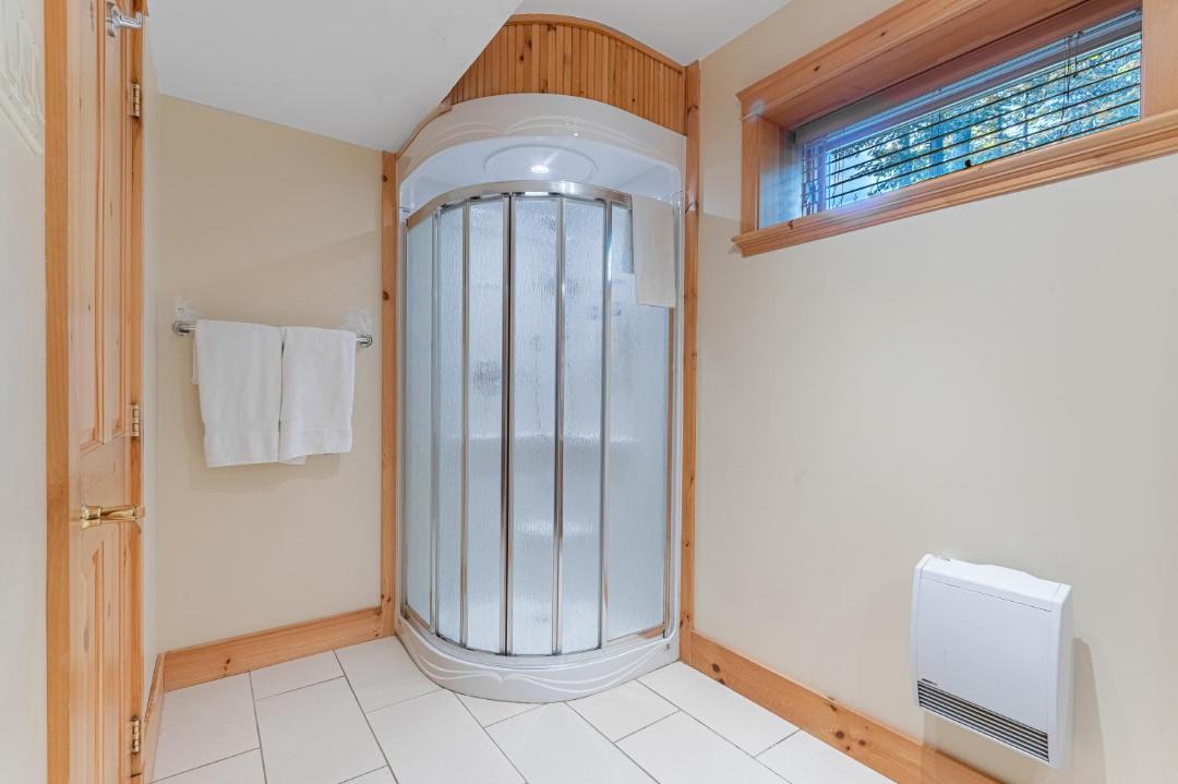 Photo of Bathroom in Fiddler Lake Resort