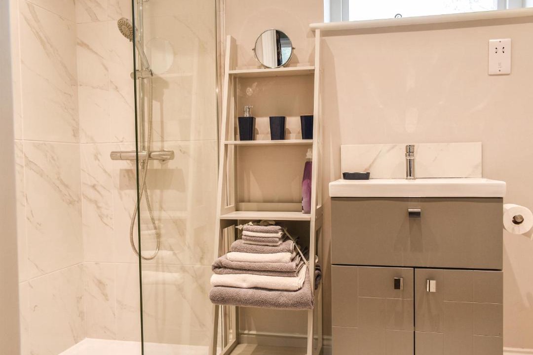 Photo of Bathroom in Broadwas