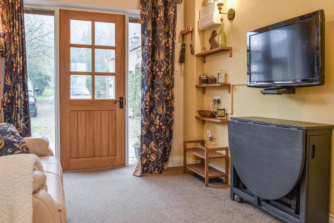 Photo of Others in Broadwas