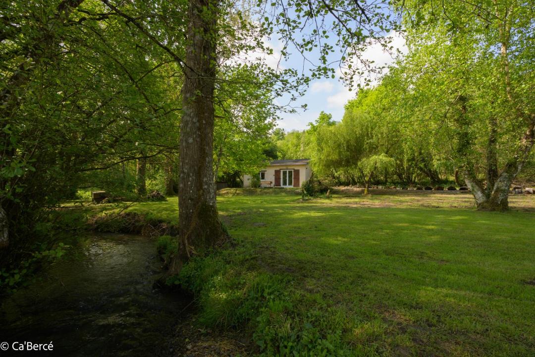 Photo of Others in Thoire-sur-Dinan