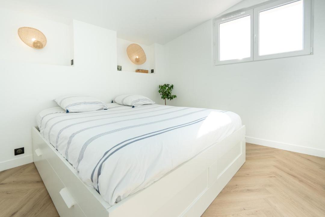 Photo of Bedroom in Bagnols-en-Foret