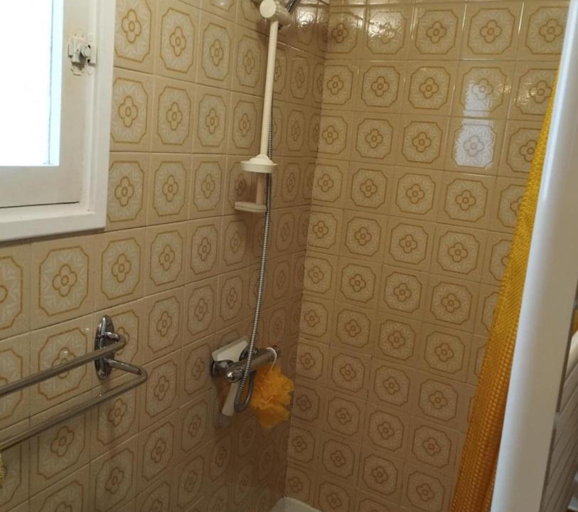 Photo of Bathroom in Quillan