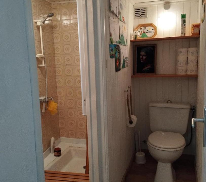 Photo of Bathroom in Quillan