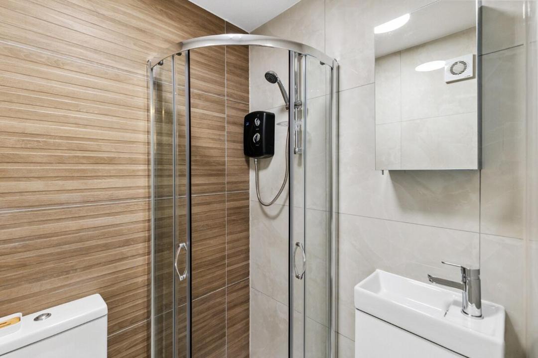 Photo of Bathroom in Upper Edmonton