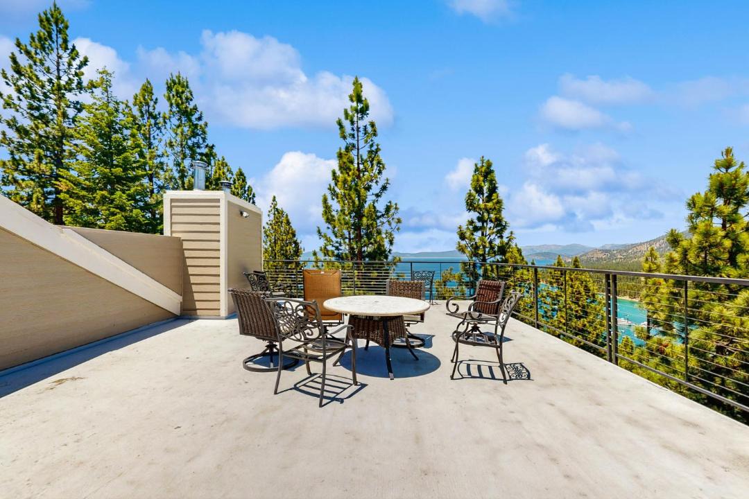 Photo of Patio Balcony in Zephyr Cove