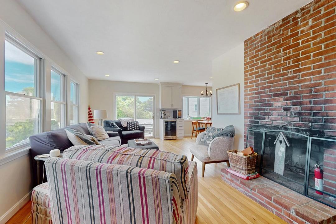 Photo of Others in Bourne