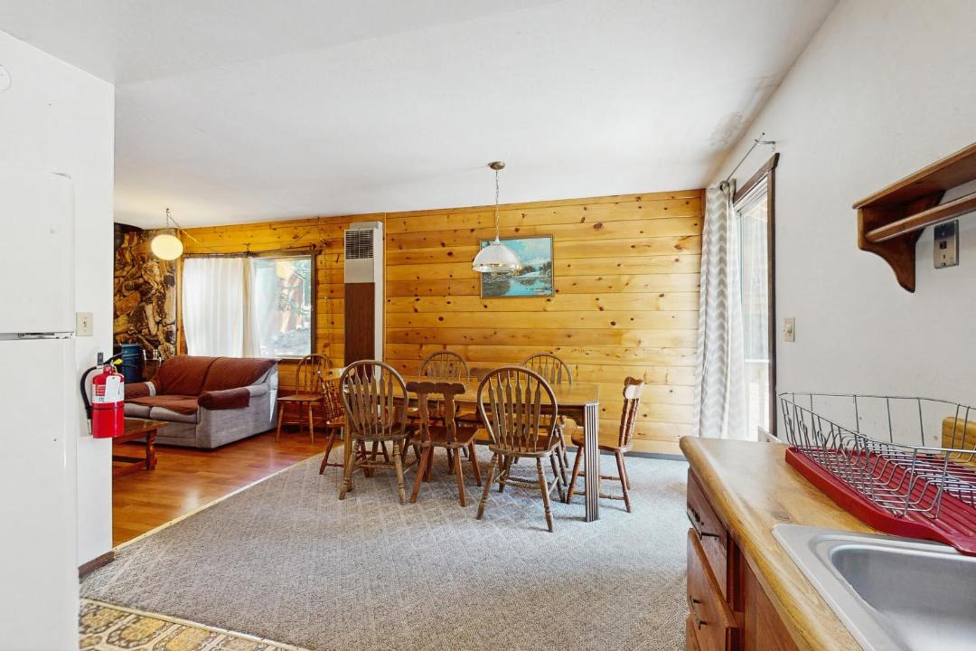 Photo of Others in Tahoma